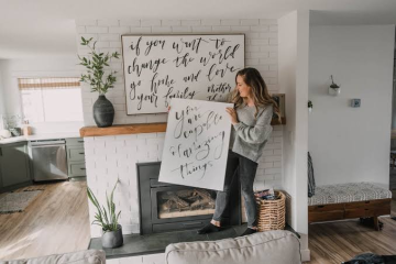 DIY Wall Decor Ideas to Personalize Your Home